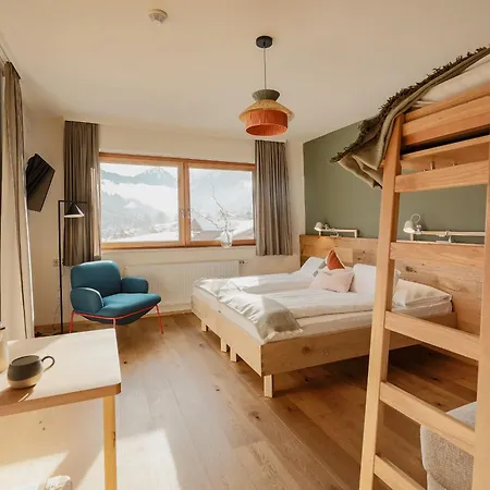 ホテル Biyou Ecoquartier In Den Bergen 3*