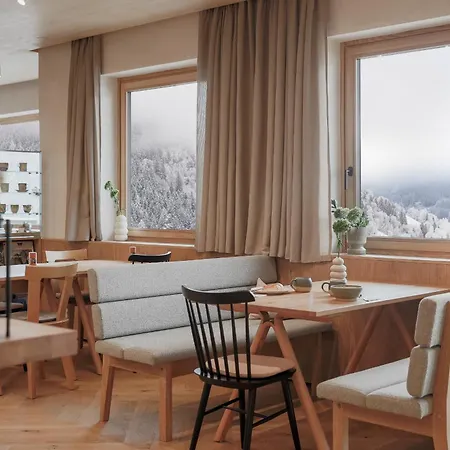 מלון Biyou Ecoquartier In Den Bergen